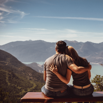 You started marriage on the same side, dear wife. What happened? Let God help you find the peace of oneness you desire while you defy the prince of this world. #christianwife101, #godlymarriage, #peace. #oneness